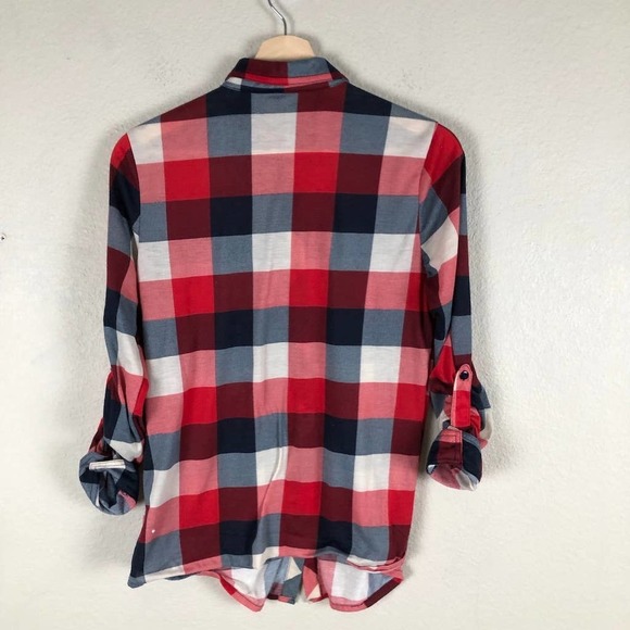 R N B shirt red black check roll tab button up pockets casual size medium - Picture 2 of 16